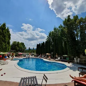 Club 2008 Hotel